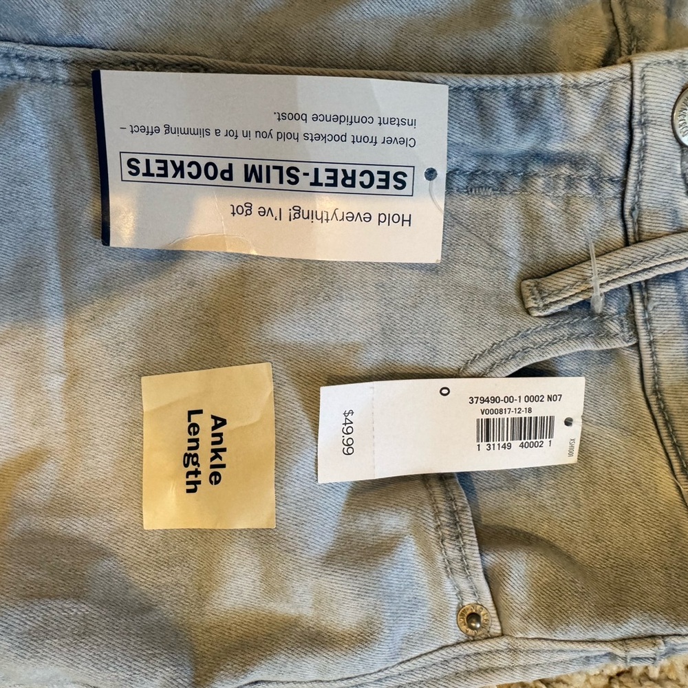 Light Blue Ankle Length Women's Jeans